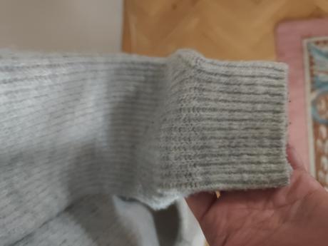 Šedý jemnučký kardigan, takko,146