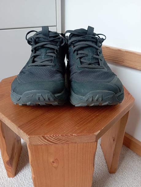 Altra lone peak 9, 40