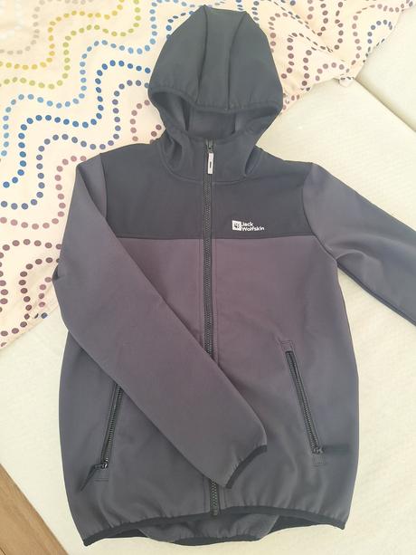 Soft shellová bunda, jack wolfskin,152
