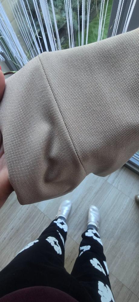 Elegantny zara oblek, <50