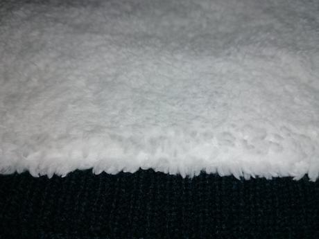 Čapica a nákrčník - komplet, 110