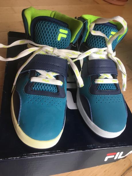 Tenisky nenosené, fila,33