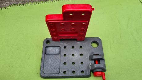 Stolík pre majstra, 