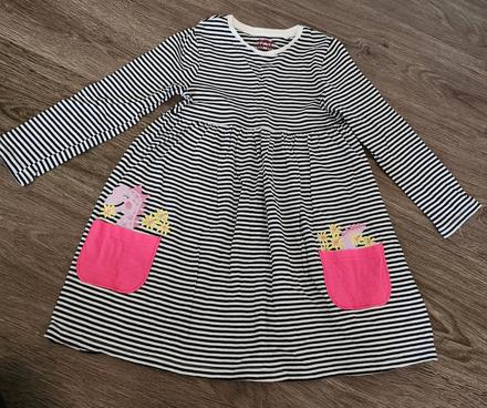 Pekné šaty k pancuškam, f&f,110
