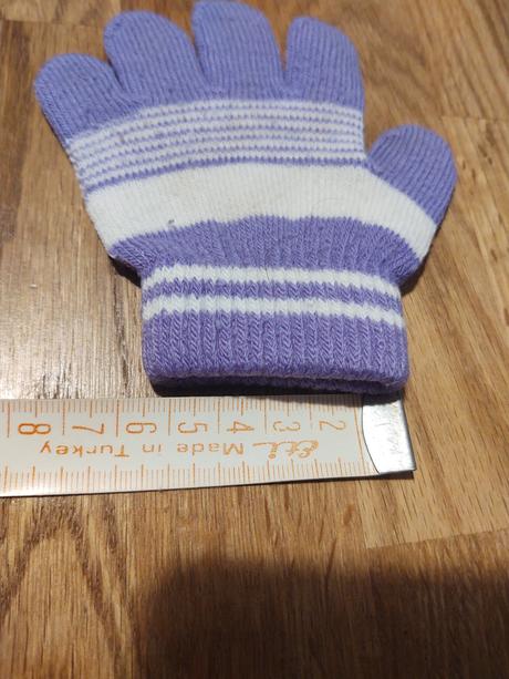 2 dievčenské rukavice na 2-3 roky, 