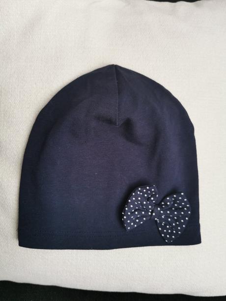 Čiapočka pre dievčatko, <50