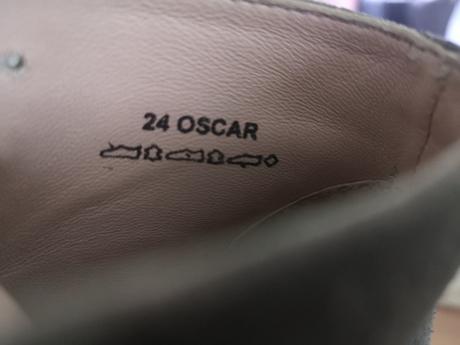 Topanocky  vel.24  celokožene, luxusna zn., 24