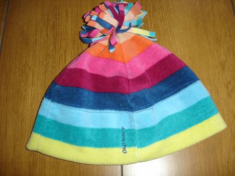 Farebná čiapka, old navy,134