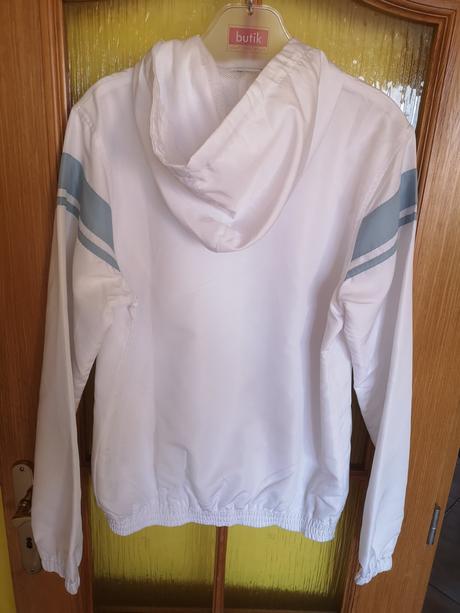 Sergio tacchini pánska šuštáková bunda veľkosť m, m