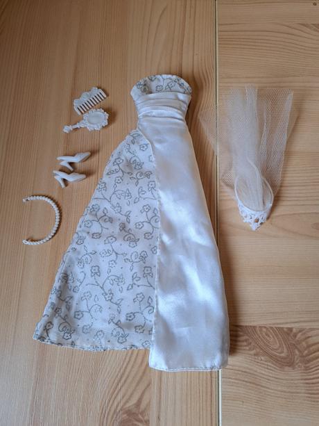 Barbie wedding dress glamour (82), 