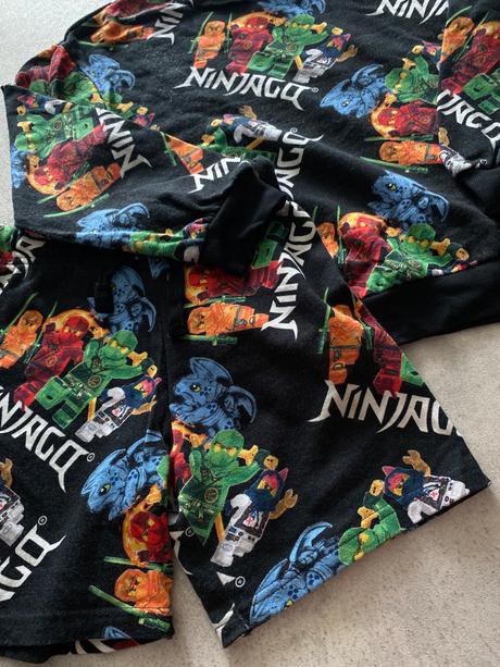 Kratasovy set ninjago, h&m,128