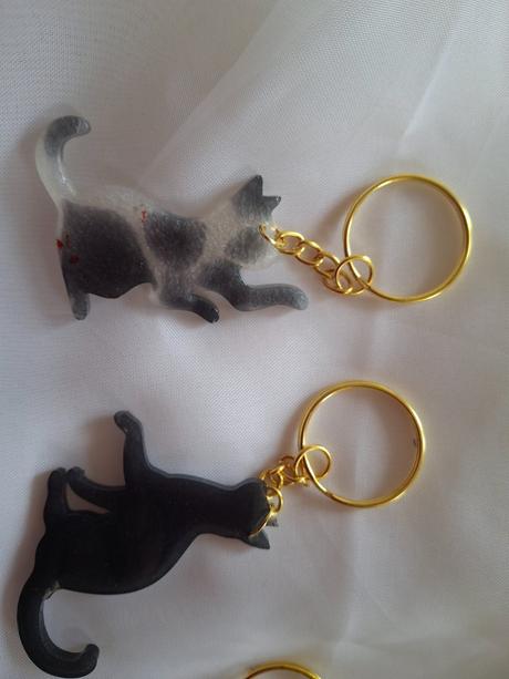 Klucenky odliate z epoxidu, 