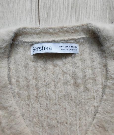 Svetrík bershka, bershka,m