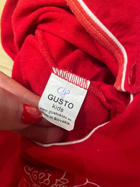 Nohavice na traky, 98