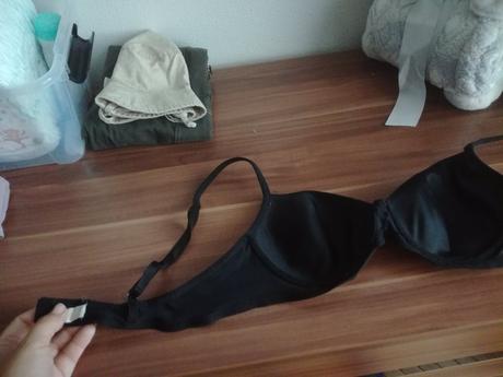 Čierna podprsenka, 80b