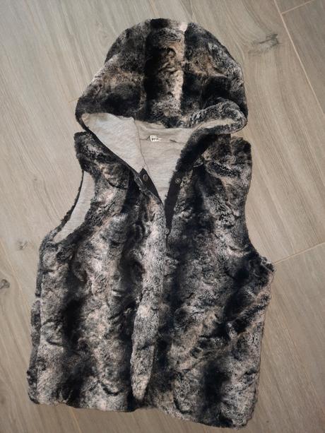 Hunata vesticka 134-152, lindex,134