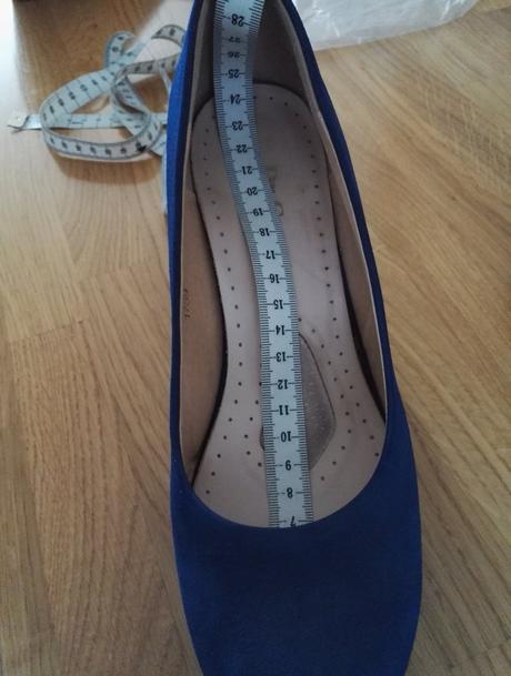 Kralovsky modre topanky, 39