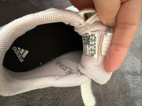 Botasky adidas pár krát obuté, adidas,26