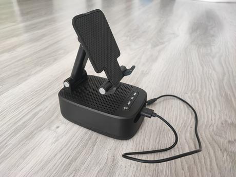 Reproduktor, stojan na mobil a nabíjacia stanica, 