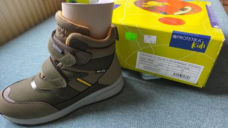 Zateplene nove topanky v.36, protetika,36