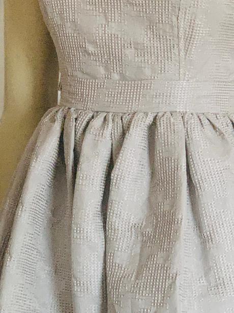 Prekrasne saty glami, m