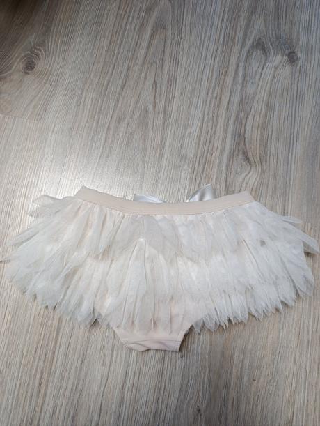 Ozdobné nohavičky na tanečnú, 140