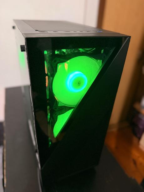 Ryzen 5 5600 rtx 3060 12gb 16gb ram 2 256gb nvme, 