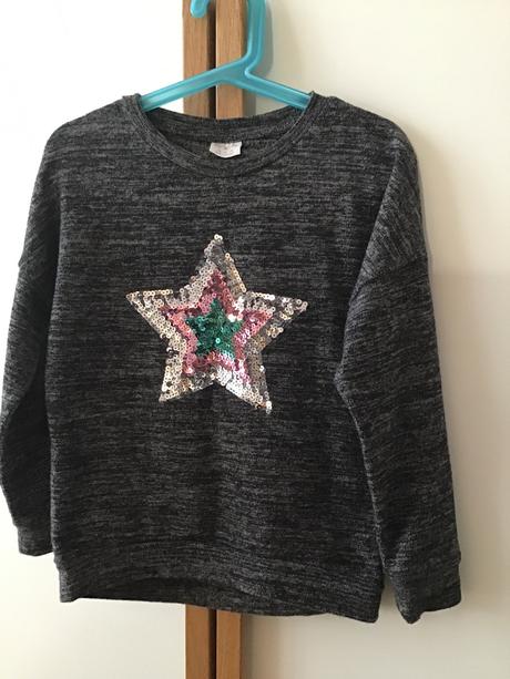 Pekny svetrik top stav, f&f,128