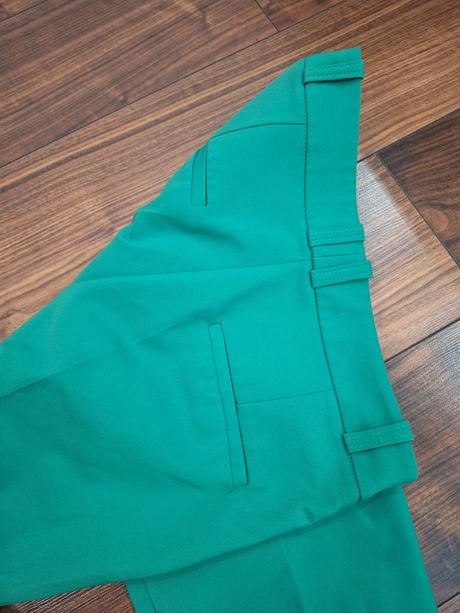Elegantné zelené nohavice vel.36, s