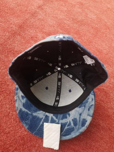 New era šiltovka veľkosť 7 5/8 (60,6 cm), 