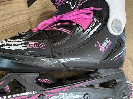Kolieskové korčule, nastaviteľná veľkosť 35-38, fila,35