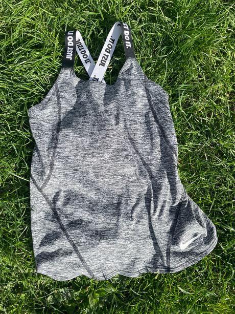 Nike tielko, nike,128