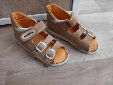 Sandale, protetika,28