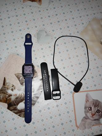Hodinky amazfit minimálne používané,
