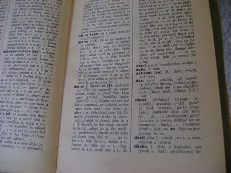 Česko anglický slovník, 