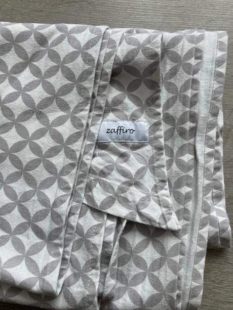 Šatka na nosenie, womar zaffiro