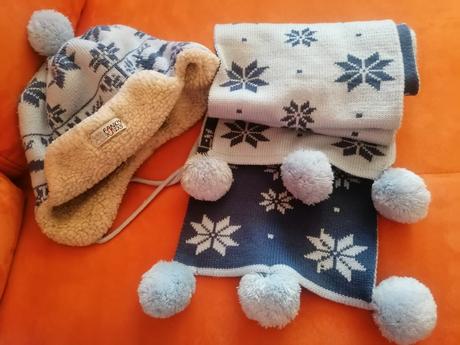 Súprava čiapka a šál, 128