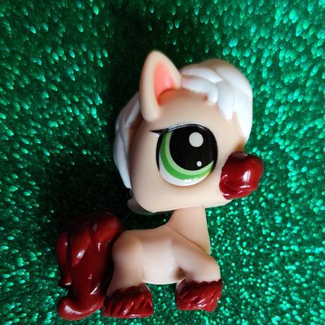 Lps littlest pet shop,