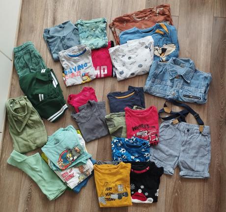 Balík oblečenia, 104–116