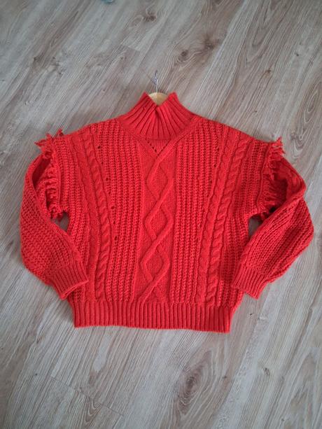 Oranžovo-červený sveter, mango,s