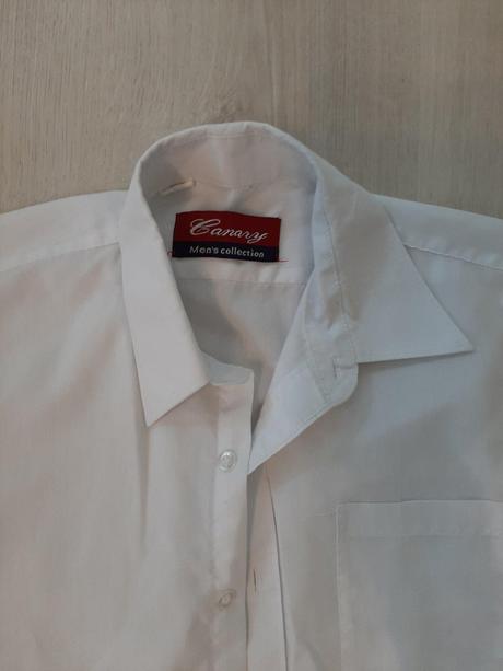 Komplet na prvé sväté píjímanie, 146