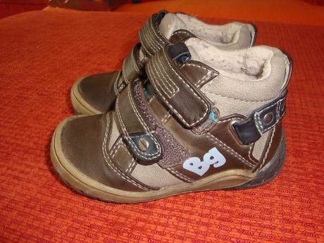 Oteplené topánky, baťa,22