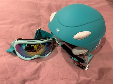 Lyziarska helma a lyziarske okuliare roxy, roxy,m