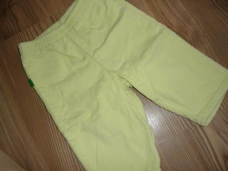 Svetlozelené nohavice, benetton,68