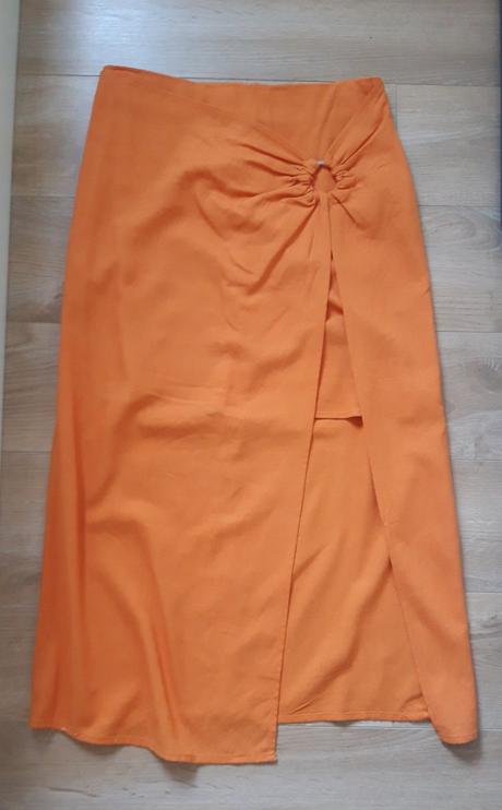 Asimeticka midi sukňa, s