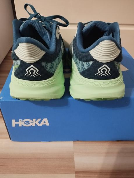Tenisky hoka, 40