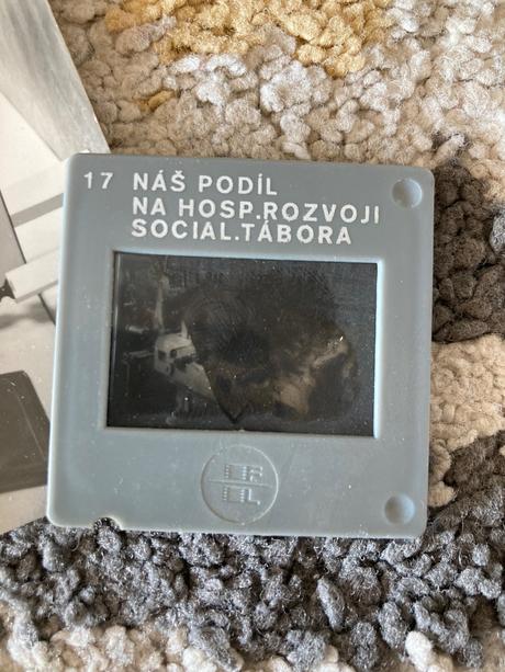 Pohľadnica orbis 1966 a diapozitív,