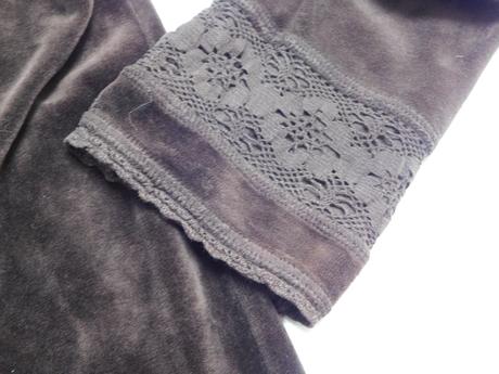 Luxusne velurove šaty, 36