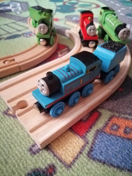 Drevený vláčik,, tomáš,, s vagónom,