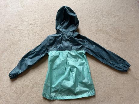 Turistická nepremokavá bunda, quechua,128